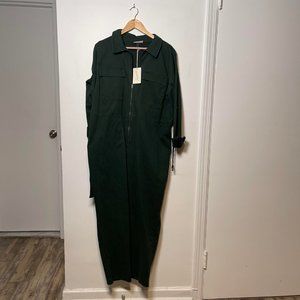 Never Worn Universal Threader Green Jumper